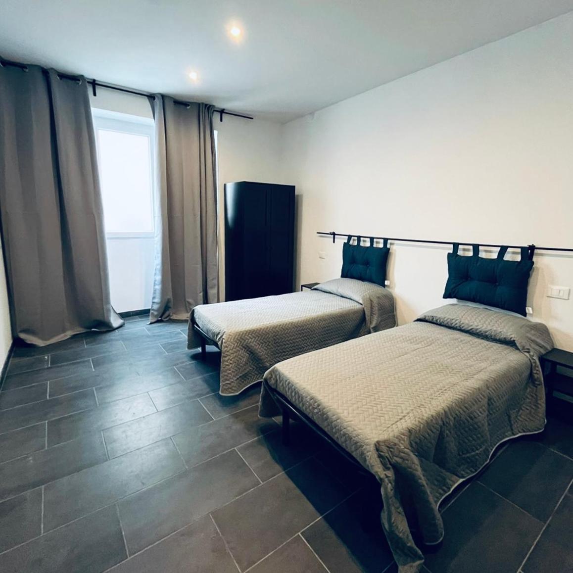 Esterina Rooms La Spezia Bagian luar foto
